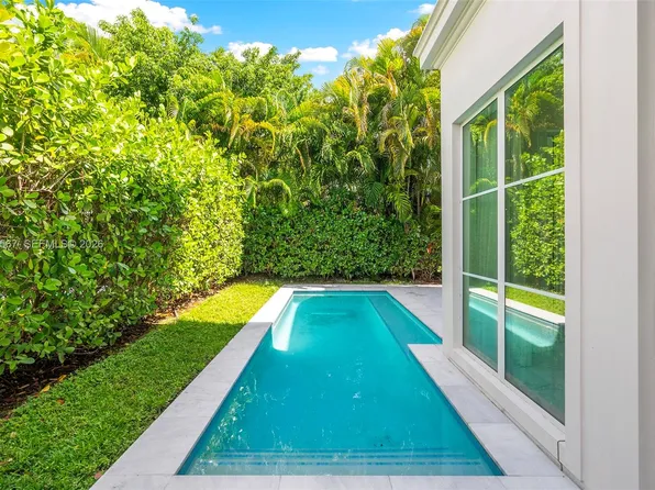 (undisclosed Address), Miami, FL 33134