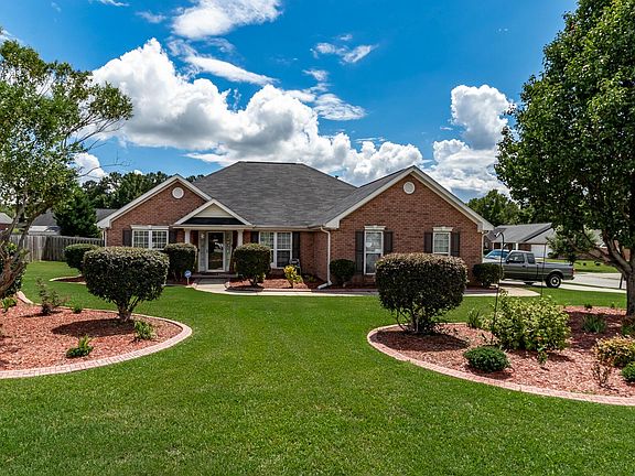 4th image of 2049 Lake Forest Dr