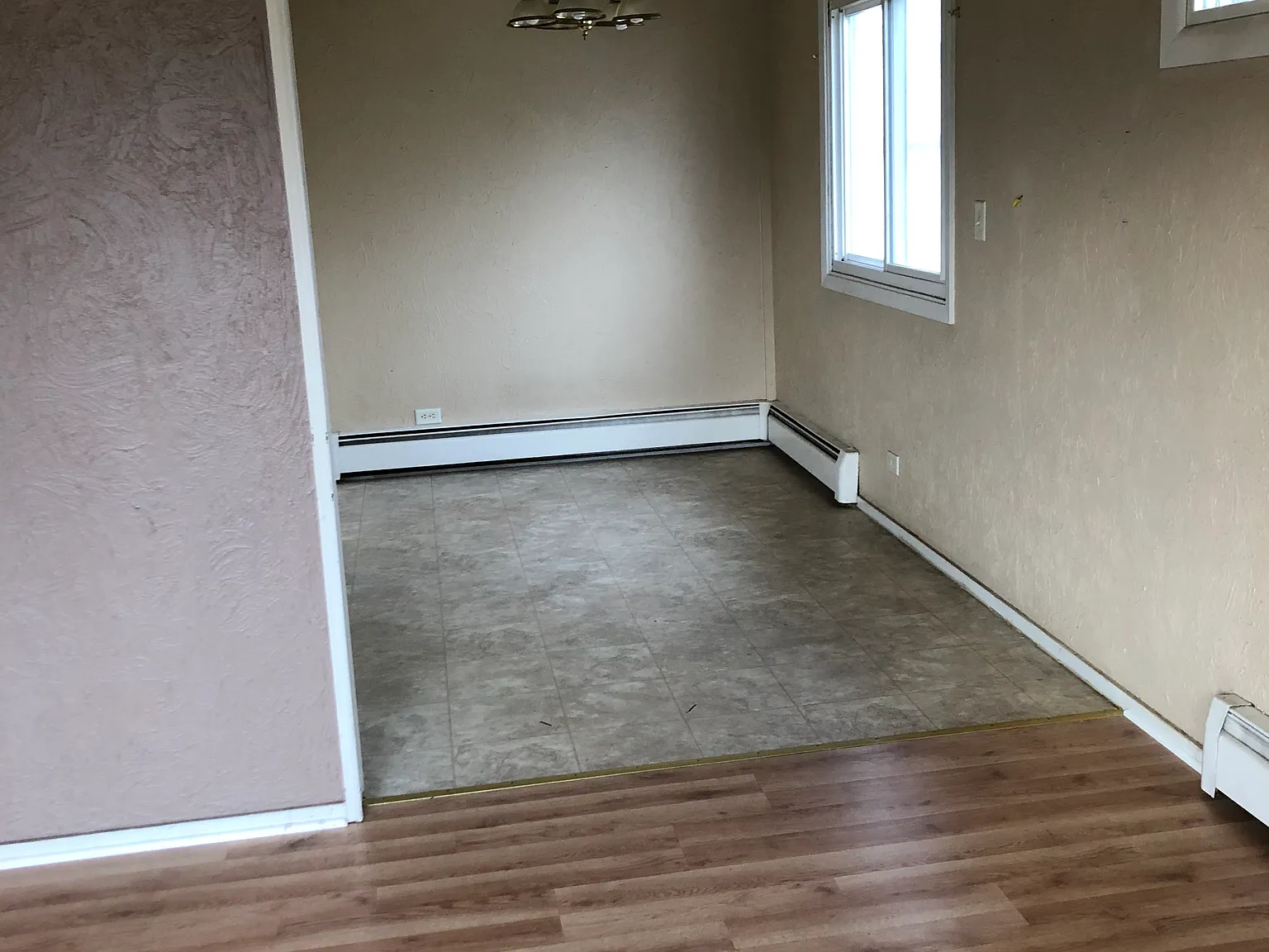 4 bed, 1.5 bath, 2162 sqft, $2,200 — Photo 3
