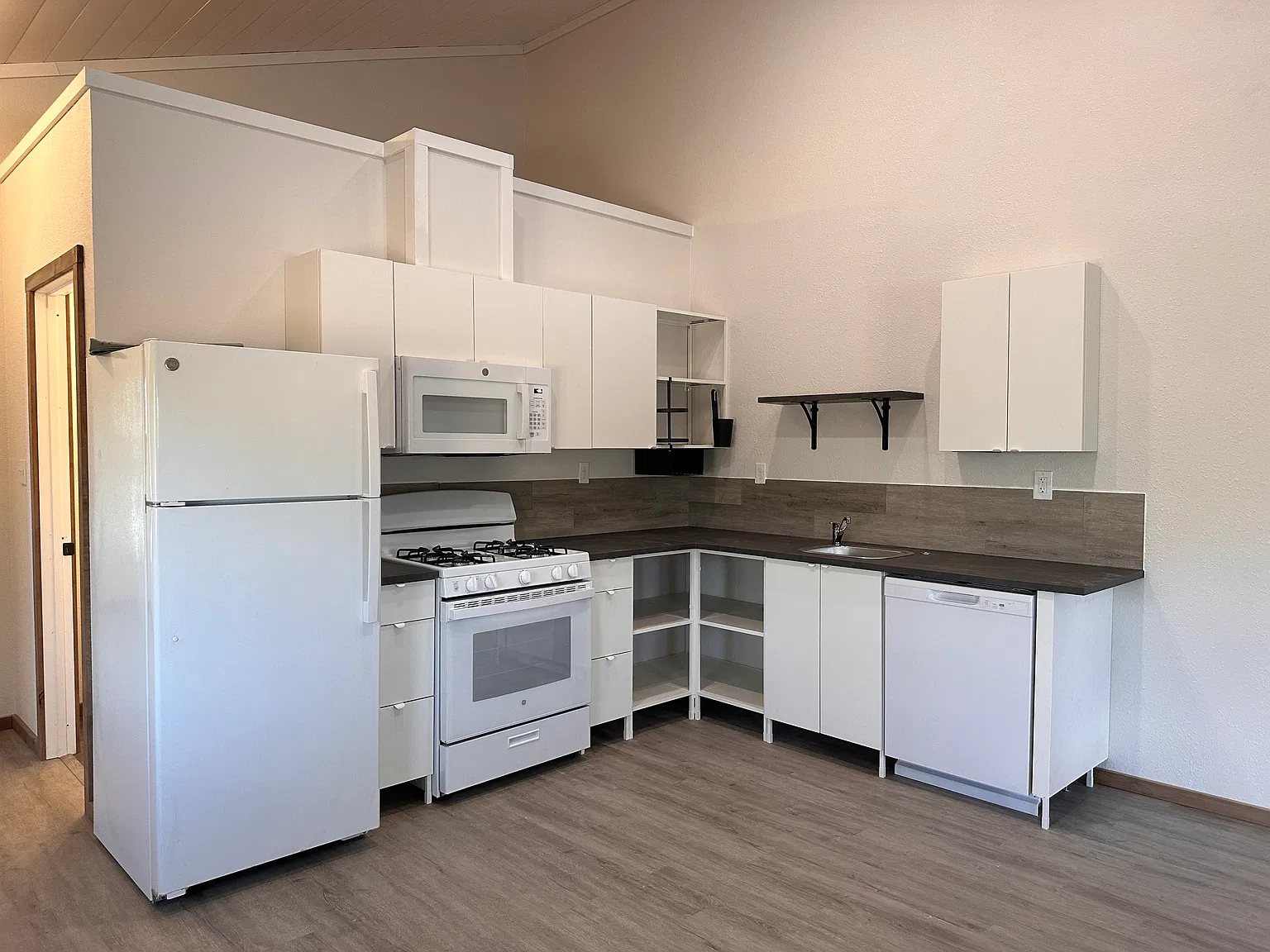 Challis Ct, Bend — Photo 1