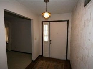 1206 N Linden St, Normal, IL 61761