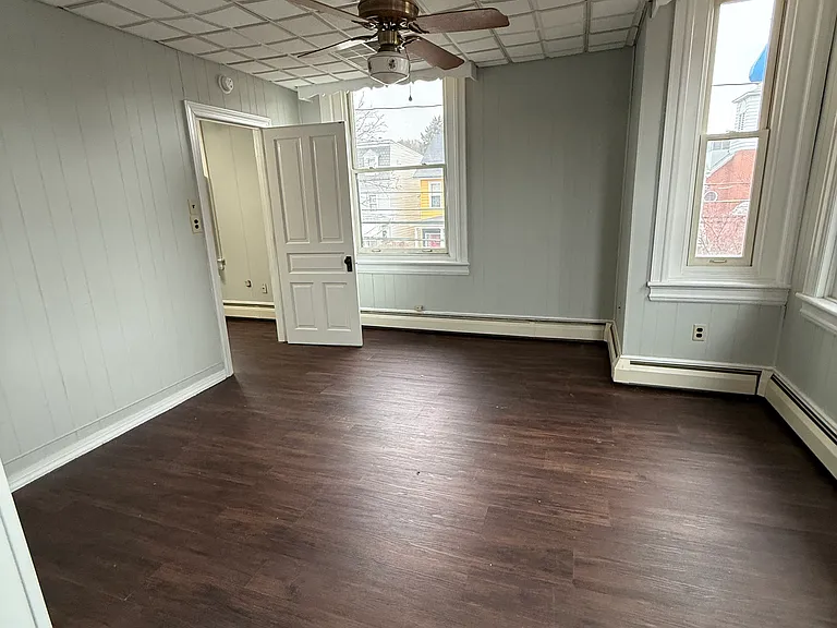 48 S Nicholas St #2 — Photo 3