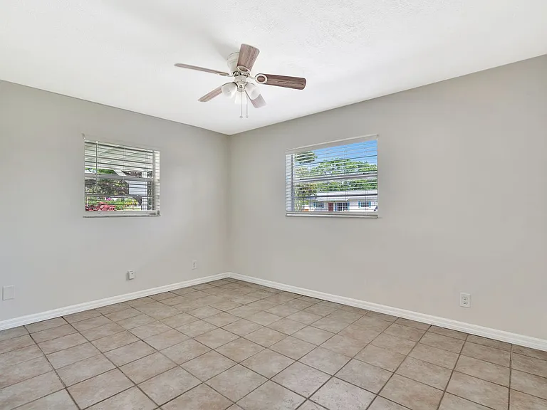 8968 SE Pine Cone Ln — Photo 25