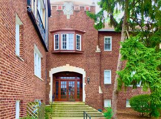 222 Farragut St NW APT 201, Washington, DC 20011