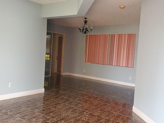 2nd image of 359 Corsica Ct
