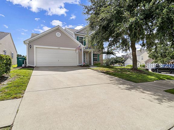 3rd image of 2209 Blakers Blvd