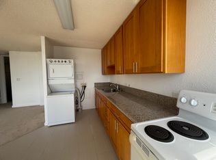 1702 Kewalo St APT 404, Honolulu, HI 96822