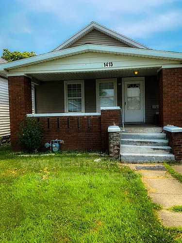 1415 E Indiana St Photo 1