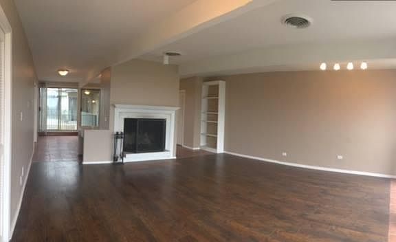 Penthouse (P2) Living Room