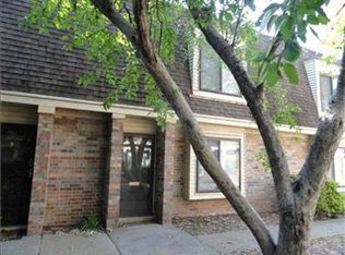 6595 Poplar Woods Cir S APT 5, Memphis, TN 38138