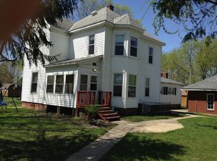 101 N Grant St, Seymour, IL 61875