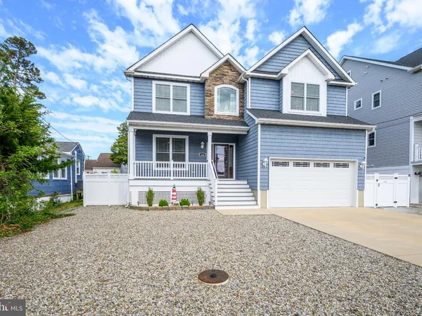 24 Woodhaven Rd, Toms River, NJ 08753