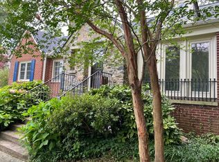 508 E Lake Dr, Greensboro, NC 27401
