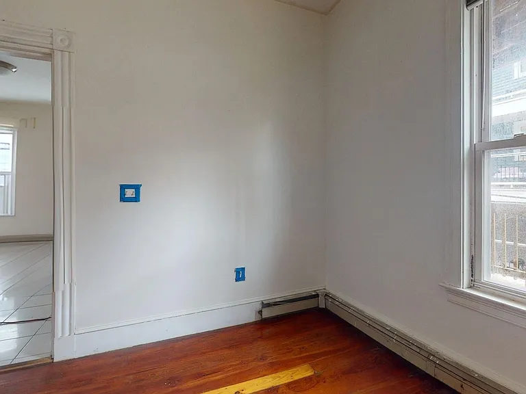 19 Newport St — Photo 4