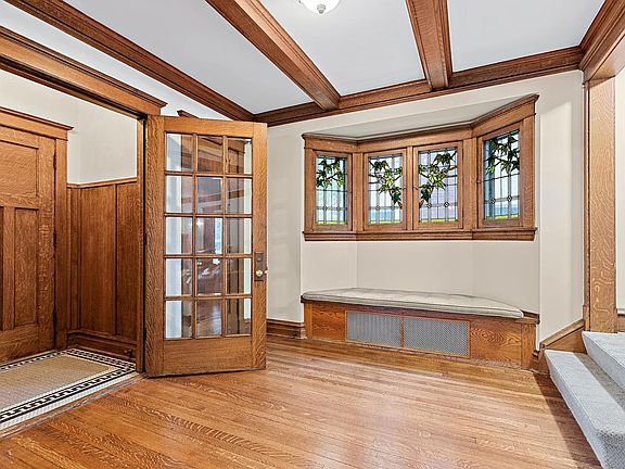3rd image of 400 Central Ave #1