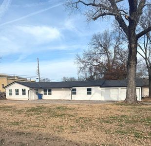 235 S Walnut St, Douglass, KS, 67039
