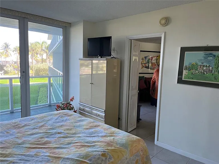 333 NE 21st Ave #304 — Photo 9