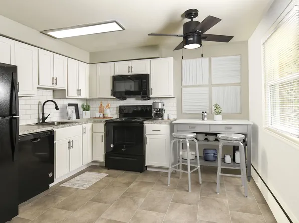 Orchard Park, 1020 Woodlane Rd #2-027, Beverly, NJ 08010