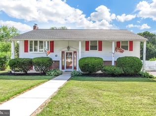 12 Brandywine Dr, Shrewsbury, PA 17361