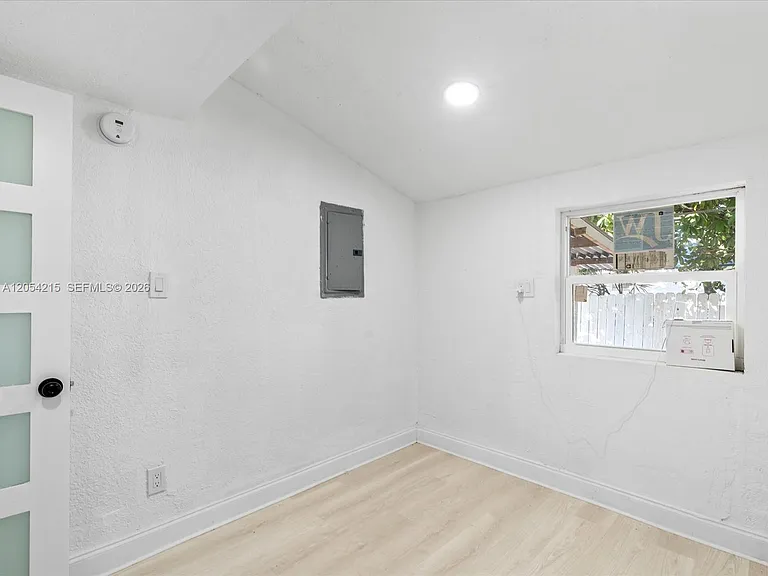 1829 NW 62nd Ter — Photo 35