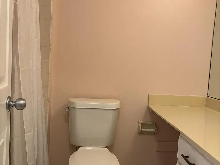 303 Mountainview Dr #303 — Photo 5