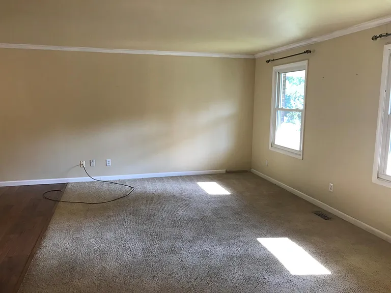 4042 Willow Run Dr — Photo 11