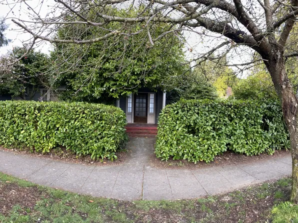 5505 Greenwood Ave N, Seattle, WA 98103