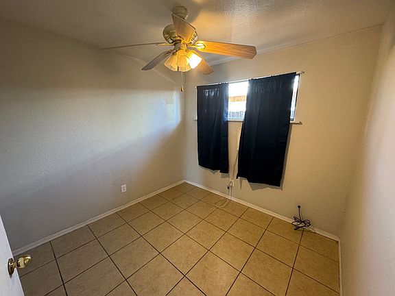 4th image of 304 Texas St SE APT B