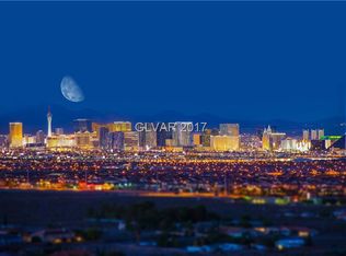 3 Hawk Ridge Dr, Las Vegas, NV 89135