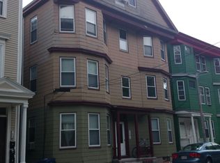 32 Fisher Ave APT 2, Boston, MA 02120