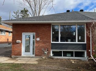 1263 Highgate Rd, Ottawa, ON K2C 2Y5