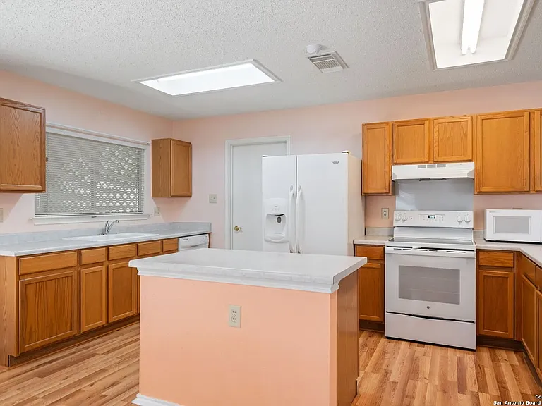 9622 Alexa Pl — Photo 3