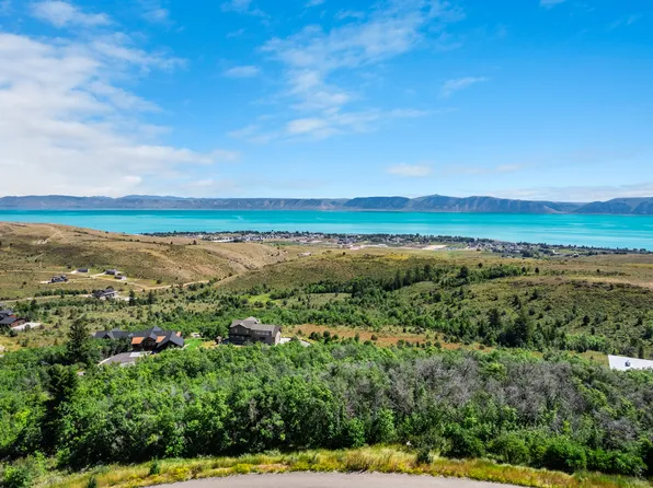 633 S Eutaw Rd, Garden City, UT 84028