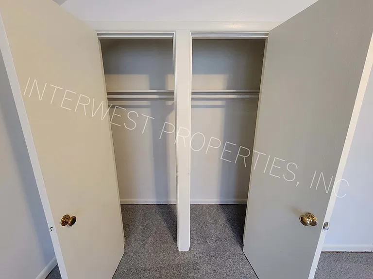7924 SE Woodstock Blvd — Photo 12
