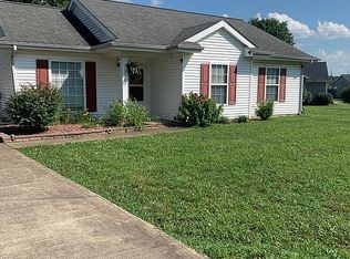 300 Kingston Ct, Bowling Green, KY 42101