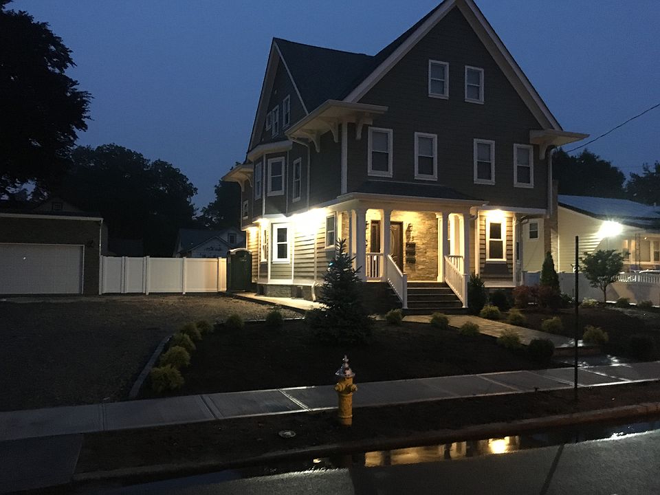 1st image of 435 Winthrop St