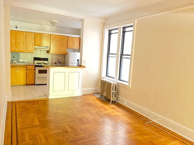 1st image of 4322 49th St APT A4