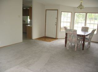 7040 SW 10th St, Ocala, FL 34474