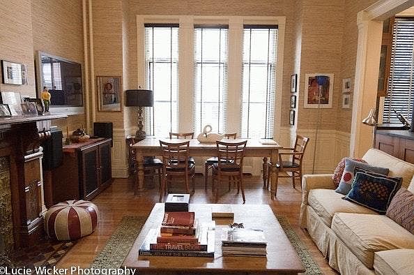 family room off kitchen