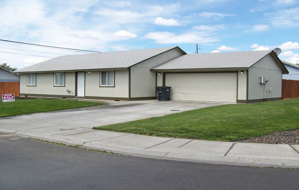 1st image of 1153 S Grand Dr