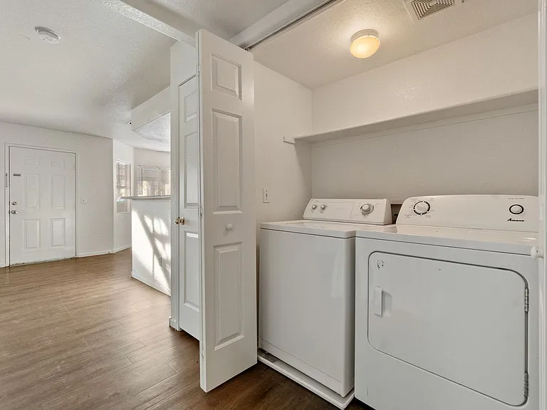 2200 Benmore St #101 — Photo 18
