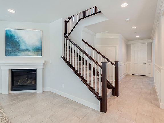 5th image of 5137 Wood Way