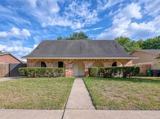 10507 Huntington View Dr, Houston, TX 77099