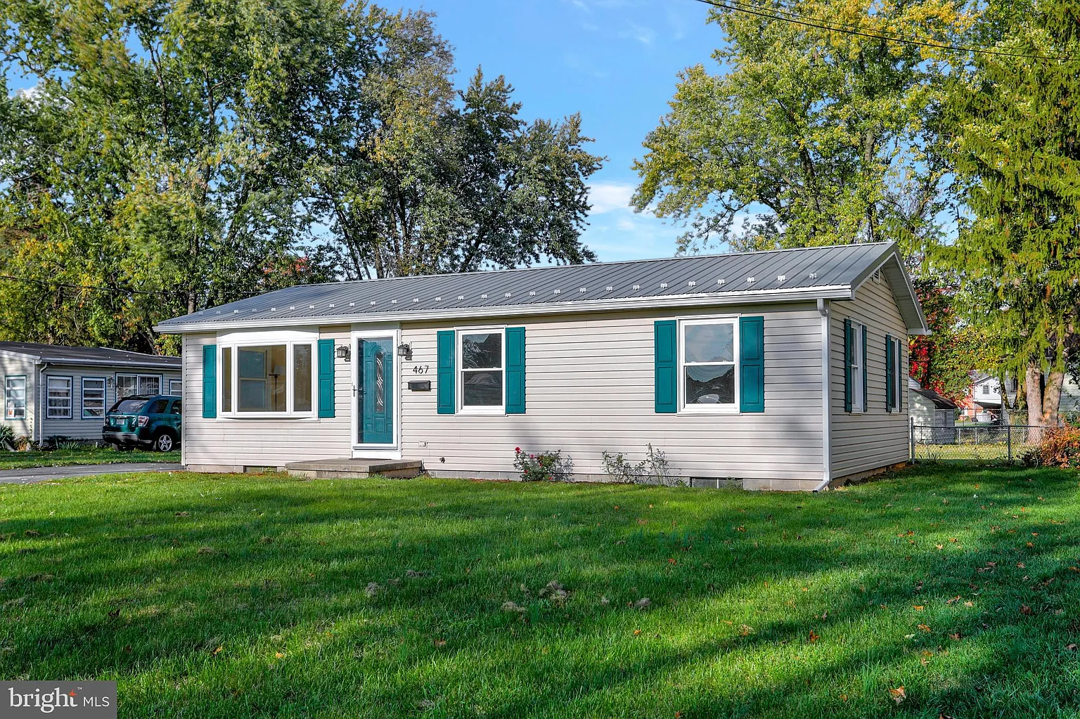 467 Ohio Ave photo 1