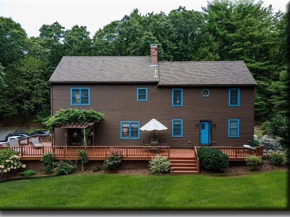 49 Pearson Dr, Newbury, MA 01922