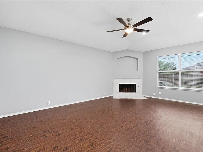 2457 Eagle Mountain Dr — Photo 8