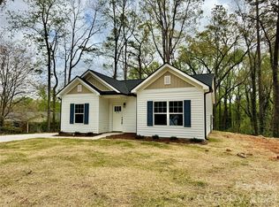 818 Pine Hill Dr, Salisbury, NC 28146