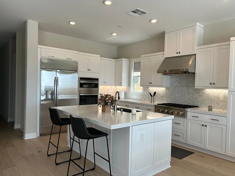 533 Serrano Summit Dr — Photo 6