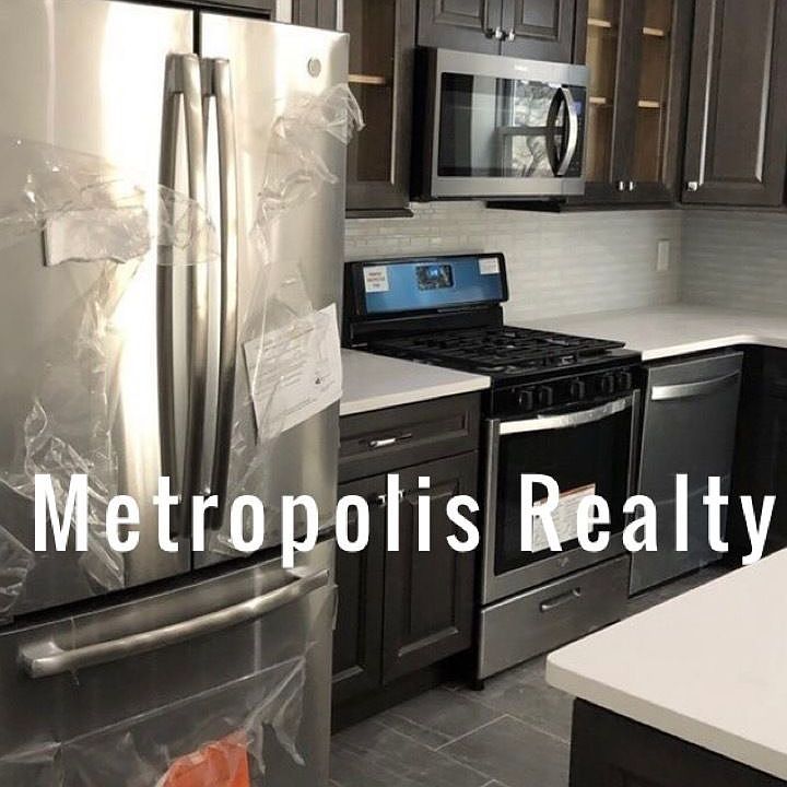 1st image of 2388 28th St #1