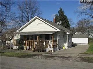 103 W Hiram St photo 1